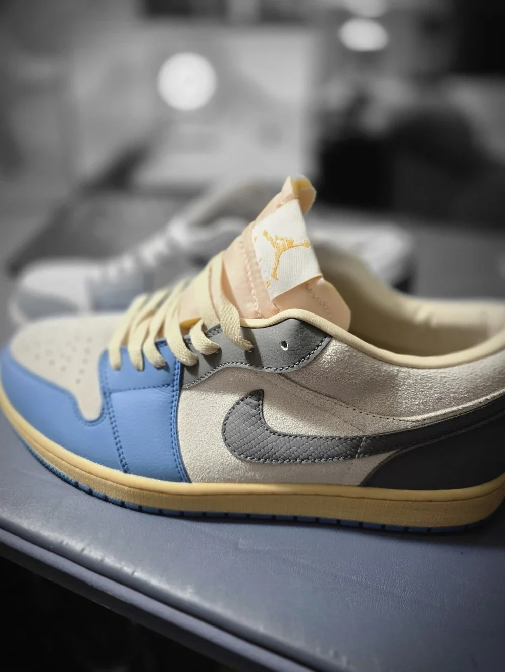 Jordan 1 Low Men's Athletic Shoes Dutch Blue/Smoke Grey, Size 12m, New.